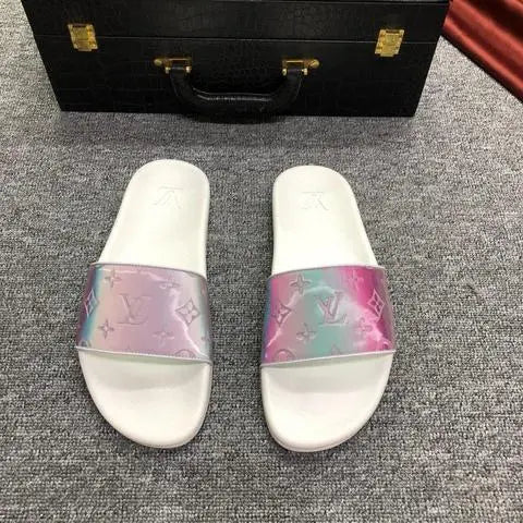 LOUIS VUITTON - PANTOUFLES HOMME - https://treadfitpro.com/